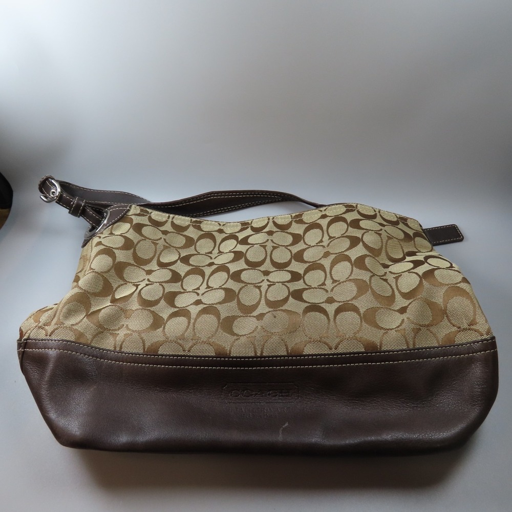 Authentic Coach Signature Logo Dark Brown Leatherware Tote Bag No E061-2156